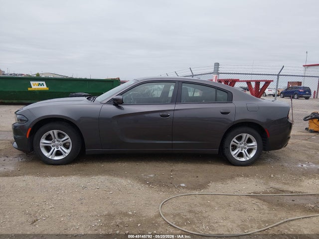 2C3CDXBG4NH258713 Dodge Charger Sxt Rwd