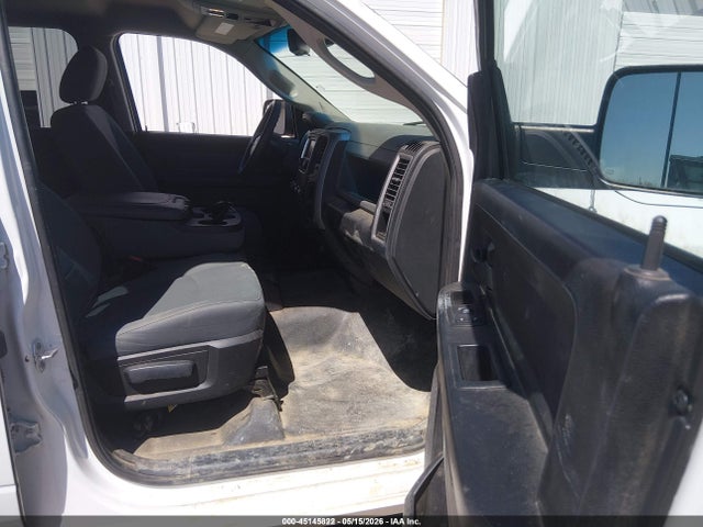 1C6RR7KG1GS353868 RAM 1500 Tradesman