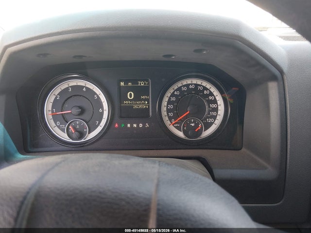 1C6RR7KG1GS353868 RAM 1500 Tradesman