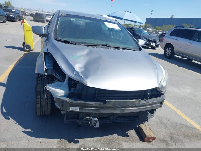 Продажа на аукционе авто 2016 Hyundai Elantra Se, vin: 5NPDH4AE4GH789505, номер лота: 45145833