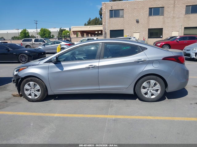 Продажа на аукционе авто 2016 Hyundai Elantra Se, vin: 5NPDH4AE4GH789505, номер лота: 45145833