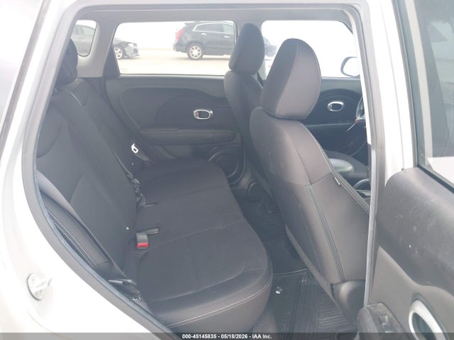 45145835 :رقم المزاد ، KNDJN2A24F7800513 vin ، 2015 Kia Soul مزاد بيع