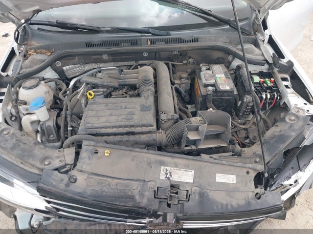 3VW2B7AJ2JM253075 Volkswagen Jetta 1.4t S