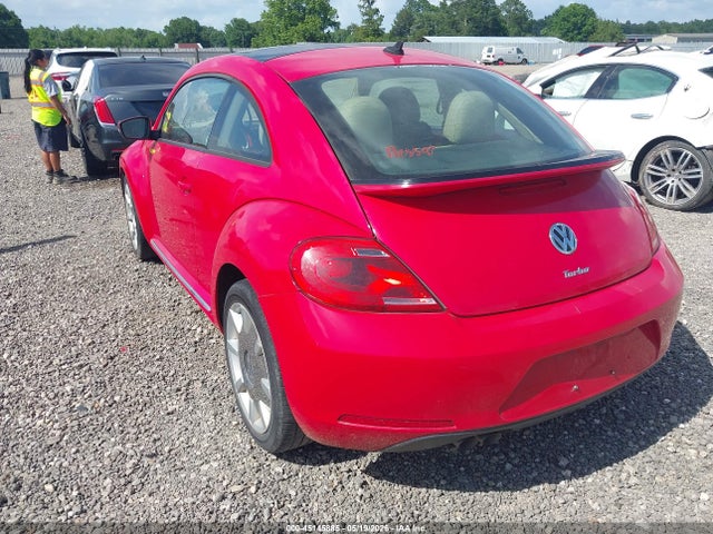 45145885 :رقم المزاد ، 3VWJ07AT5GM617243 vin ، 2016 Volkswagen Beetle 1.8t Sel مزاد بيع