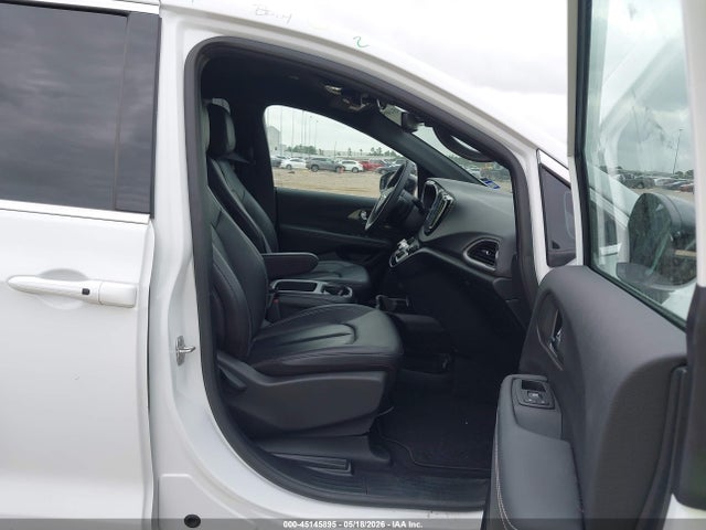 Продаж на аукціоні авто 2026 Chrysler Pacifica Select, vin: 2C4RC1BGXTR176403, номер лоту: 45145895