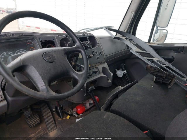 Aukcja sprzedaży 2016 Freightliner M2 106 Medium Duty, vin: 1FVACWDT6GHHB5981, numer aukcji: 45145900