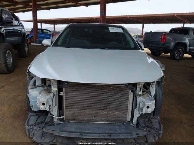 2018 Toyota Camry Xle მანქანა იყიდება აუქციონზე, vin: 4T1B11HK8JU037143, აუქციონის ნომერი: 45145933