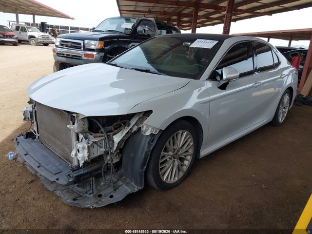 2018 Toyota Camry Xle მანქანა იყიდება აუქციონზე, vin: 4T1B11HK8JU037143, აუქციონის ნომერი: 45145933