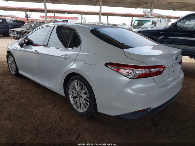 2018 Toyota Camry Xle მანქანა იყიდება აუქციონზე, vin: 4T1B11HK8JU037143, აუქციონის ნომერი: 45145933
