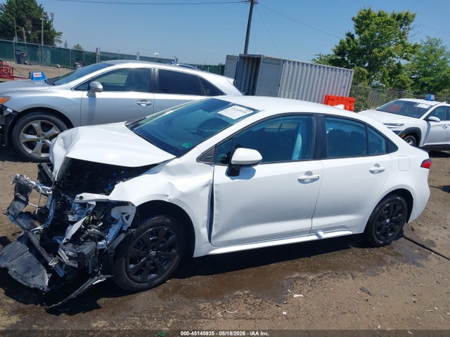 45145935 :رقم المزاد ، 5YFEPMAE2MP230993 vin ، 2021 Toyota Corolla Le مزاد بيع