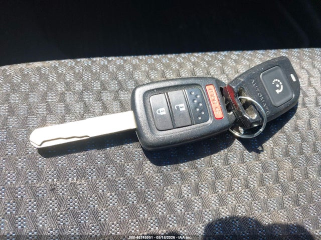 3HGGK5H41KM750473 Honda FIT LX