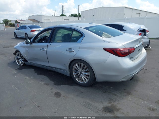45145957 :رقم المزاد ، JN1EV7AP2LM206299 vin ، 2020 Infiniti Q50 Luxe مزاد بيع