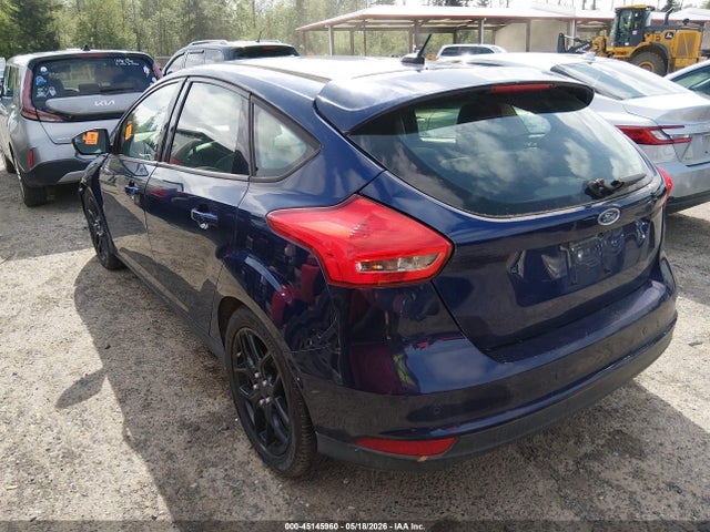 Ford FOCUS SE 2016 1FADP3K20GL205538 Image 3