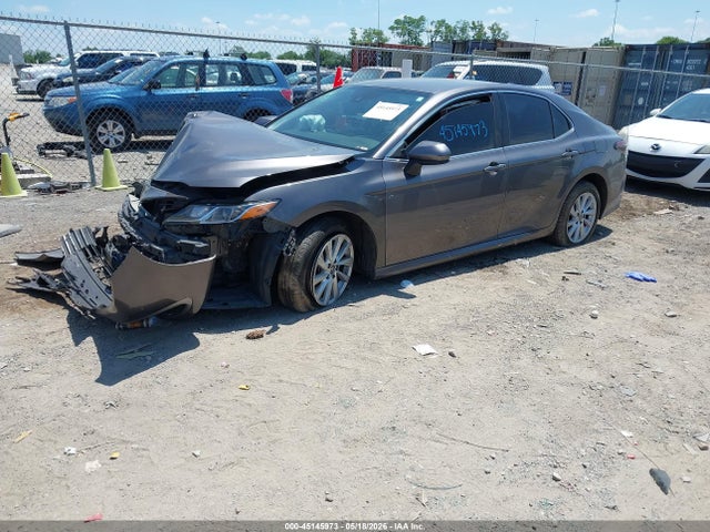 Toyota CAMRY LE 2023 4T1C11AK2PU826234 Image 2