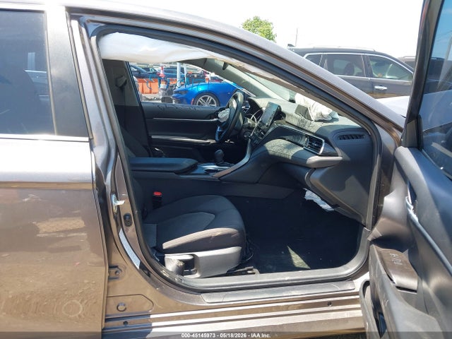Toyota CAMRY LE 2023 4T1C11AK2PU826234 Image 5