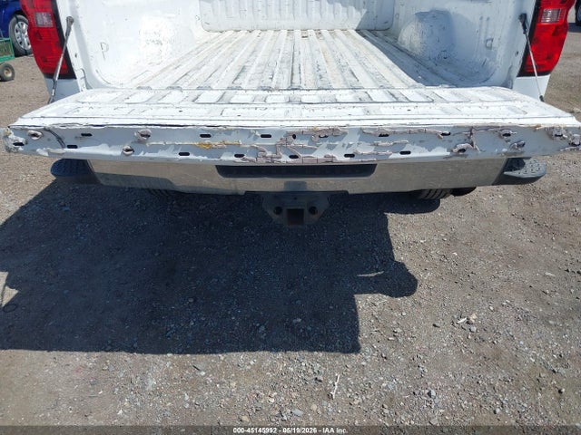 45145992 :رقم المزاد ، 1GC2CUEG0JZ282540 vin ، 2018 Chevrolet Silverado 2500hd Wt مزاد بيع