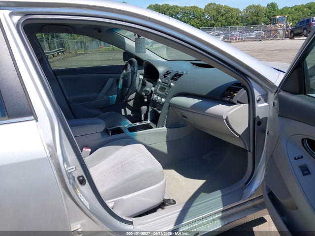 45146027 :رقم المزاد ، 4T1BF3EK0BU678323 vin ، 2011 Toyota Camry مزاد بيع