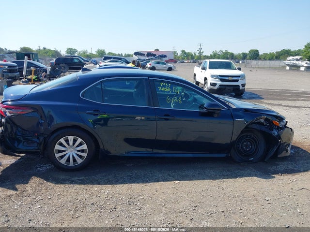 Продаж на аукціоні авто 2021 Toyota Camry Le Hybrid, vin: 4T1C31AK6MU556608, номер лоту: 45146028