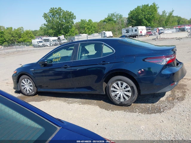 Продаж на аукціоні авто 2021 Toyota Camry Le Hybrid, vin: 4T1C31AK6MU556608, номер лоту: 45146028