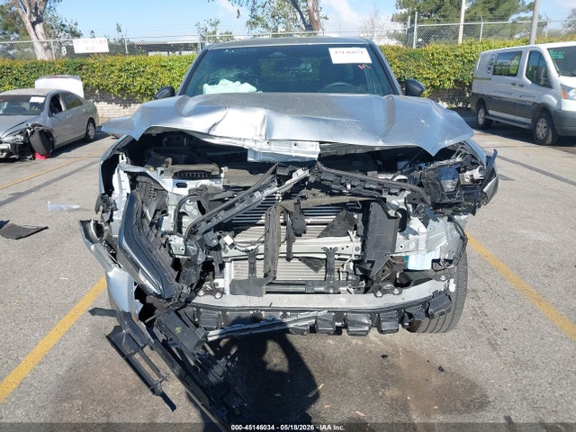 3TYJDAHN8ST021228 Toyota Tacoma Sr