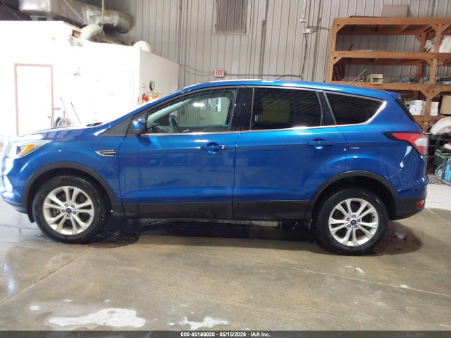 2017 Ford Escape Se მანქანა იყიდება აუქციონზე, vin: 1FMCU9GD9HUE50308, აუქციონის ნომერი: 45146038