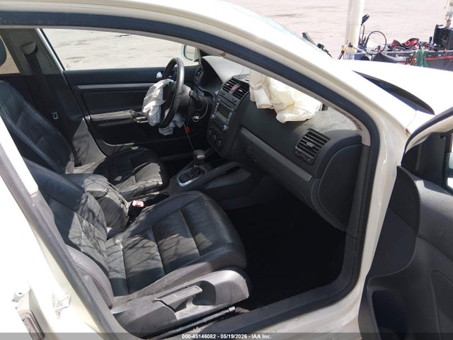 45146082 :رقم المزاد ، 3VWDG71K17M010465 vin ، 2007 Volkswagen Jetta 2.5 مزاد بيع