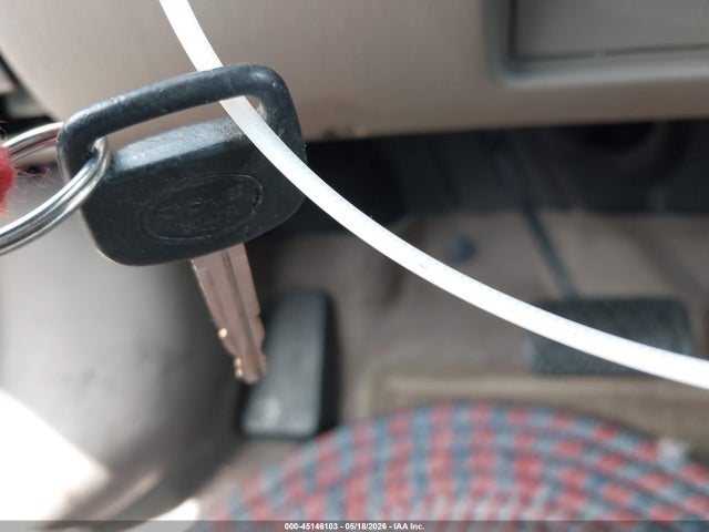 45146103 :رقم المزاد ، 1Y1SK5263SZ000036 vin ، 1995 Geo Prizm Lsi مزاد بيع