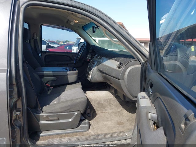 Продаж на аукціоні авто 2010 Chevrolet Suburban 1500 Ls, vin: 1GNUCHE06AR158380, номер лоту: 45146110