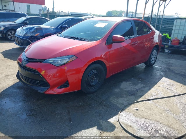 45146119 :رقم المزاد ، 5YFBURHE1HP654654 vin ، 2017 Toyota Corolla Le مزاد بيع