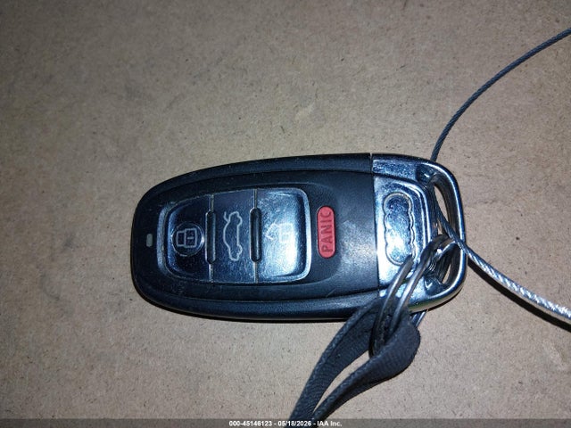 WA1C8AFP9EA029329 Audi Q5 Hybrid 2.0t Prestige