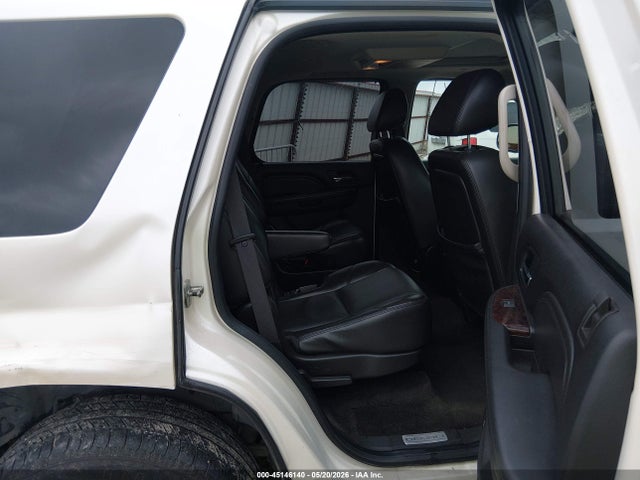 45146140 :رقم المزاد ، 1GKFK03249R303801 vin ، 2009 Gmc Yukon Denali مزاد بيع