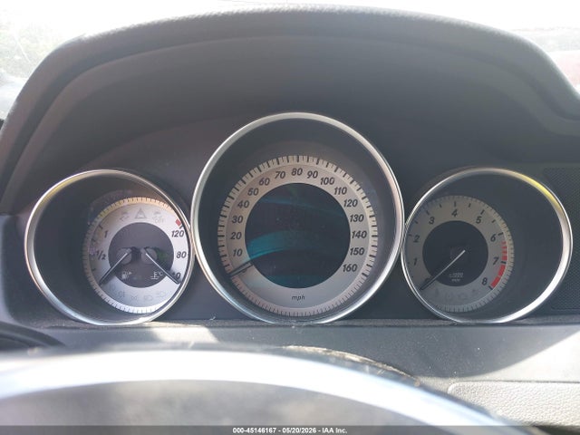 2013 Mercedes-benz C 250 მანქანა იყიდება აუქციონზე, vin: WDDGJ4HB4DG033319, აუქციონის ნომერი: 45146167