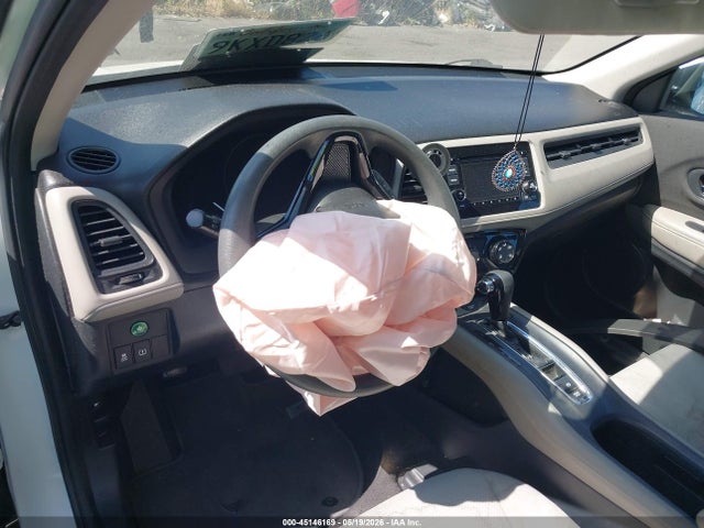 3CZRU5H31KM702121 Honda HR-V LX