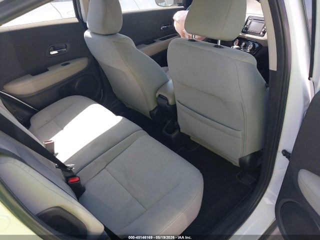 3CZRU5H31KM702121 Honda HR-V LX