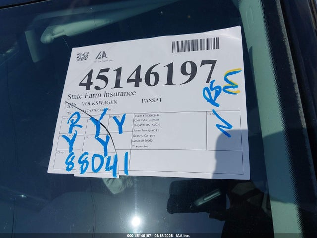 1VWAT7A37GC067696 Volkswagen Passat 1.8t S