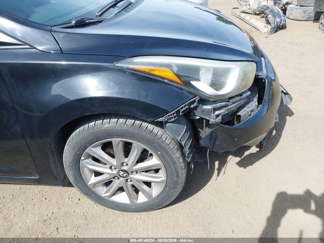 5NPDH4AE8FH617833 Hyundai ELANTRA SE