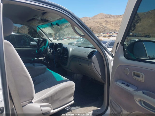 45146293 :رقم المزاد ، 5TBBT44162S284754 vin ، 2002 Toyota Tundra Sr5 V8 مزاد بيع