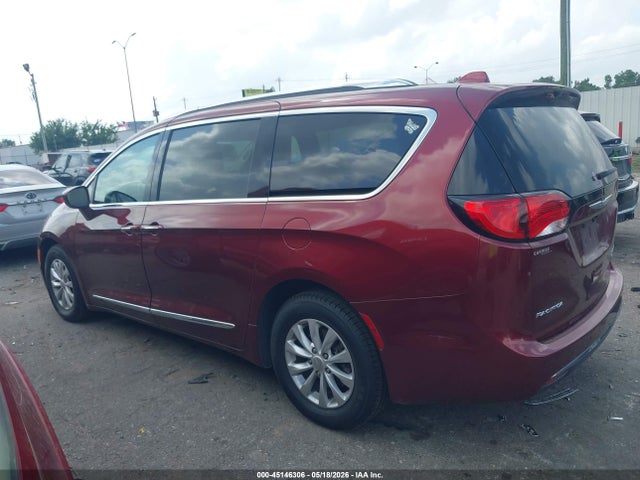 45146306 :رقم المزاد ، 2C4RC1BG6JR119015 vin ، 2018 Chrysler Pacifica Touring L مزاد بيع
