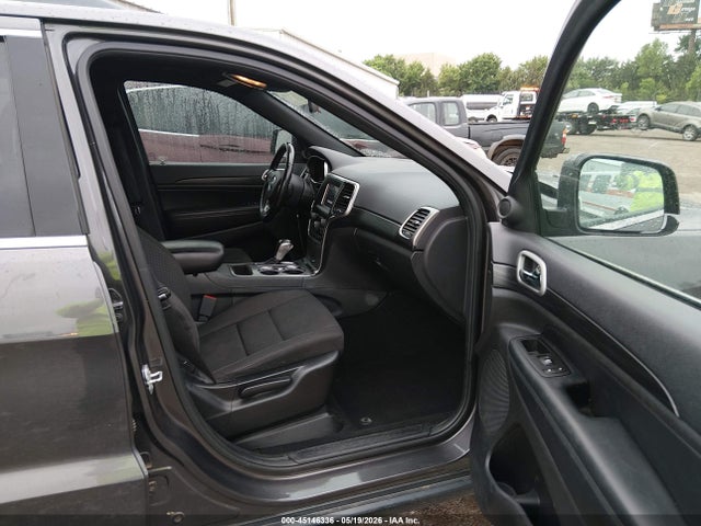 Продаж на аукціоні авто 2019 Jeep Grand Cherokee Laredo E 4x2, vin: 1C4RJEAG6KC857678, номер лоту: 45146336