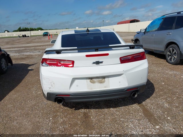 Chevrolet Camaro 2lt 2016 1G1FD1RS9G0136722 Image 17