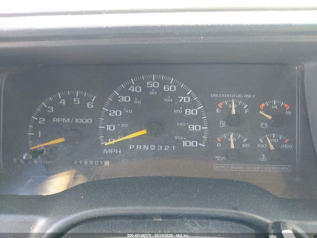 1998 Chevrolet C1500 Fleetside მანქანა იყიდება აუქციონზე, vin: 2GCEC19R1W1183393, აუქციონის ნომერი: 45146379