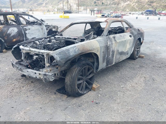 Dodge Challenger R/t Scat Pack 2019 2C3CDZFJXKH702139 Image 2