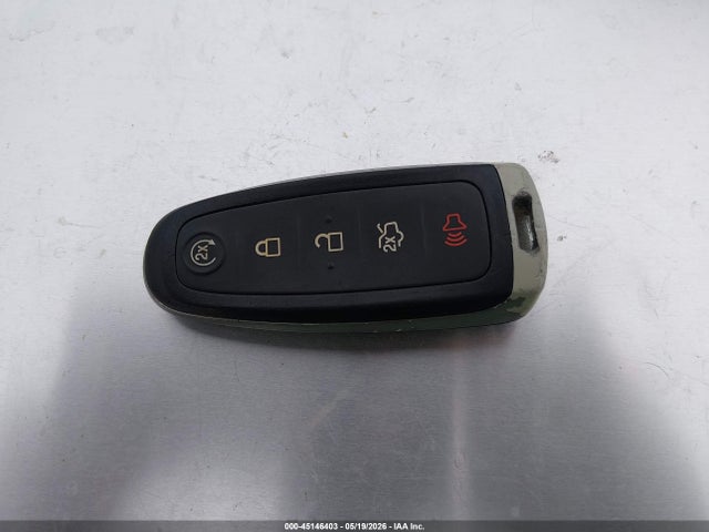 45146403 :رقم المزاد ، 1FMCU0GD1KUA35003 vin ، 2019 Ford Escape Se مزاد بيع