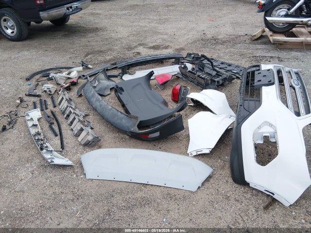 45146403 :رقم المزاد ، 1FMCU0GD1KUA35003 vin ، 2019 Ford Escape Se مزاد بيع