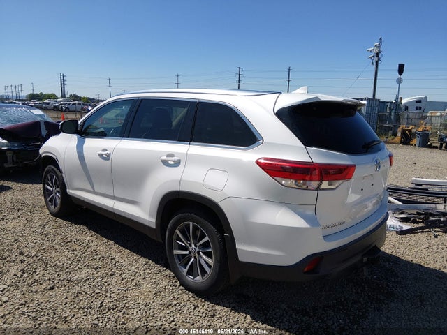 5TDJZRFH3KS574197 Toyota Highlander Xle