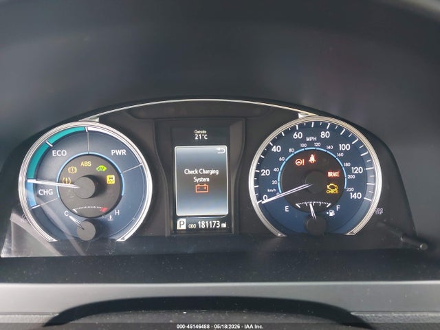 4T1BD1FK2HU201958 Toyota Camry Hybrid Le
