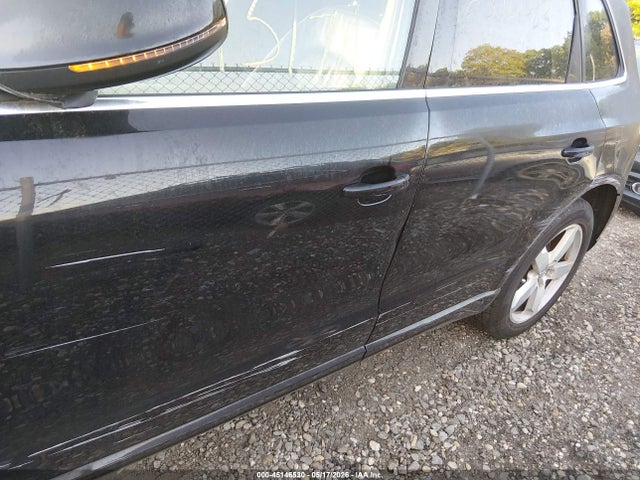 Продажа на аукционе авто 2010 Audi Q5 3.2 Premium, vin: WA1LKAFP3AA045859, номер лота: 45146530