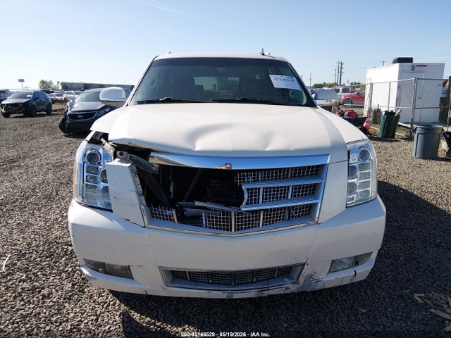 45146529 :رقم المزاد ، 1GYS4KEF4ER172633 vin ، 2014 Cadillac Escalade Esv Platinum Edition مزاد بيع