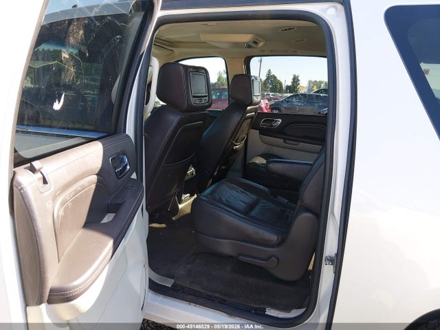 45146529 :رقم المزاد ، 1GYS4KEF4ER172633 vin ، 2014 Cadillac Escalade Esv Platinum Edition مزاد بيع