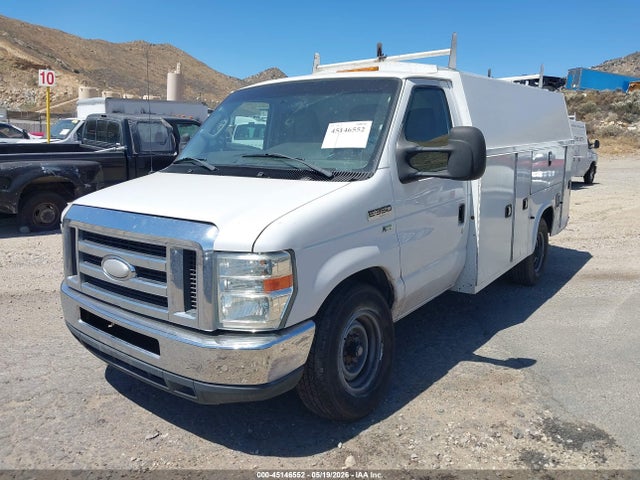 Продажа на аукционе авто 2015 Ford E-350 Cutaway, vin: 1FDWE3FL1FDA04120, номер лота: 45146552